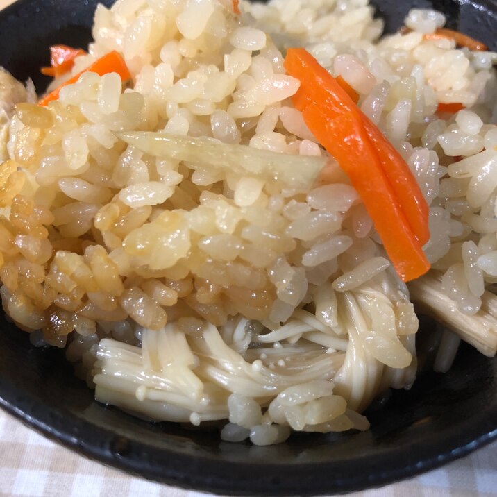 調味料１つだけで☆簡単炊き込みご飯